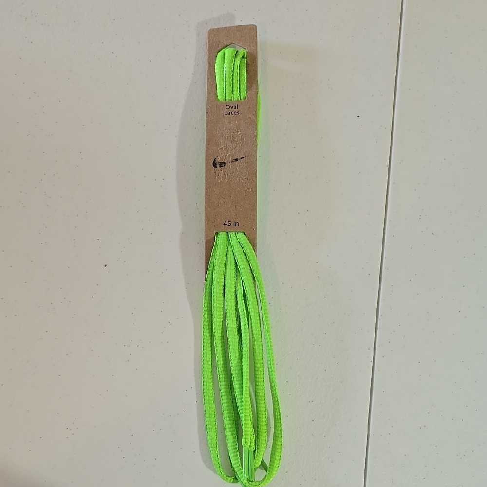 Nike Oval Neon Laces